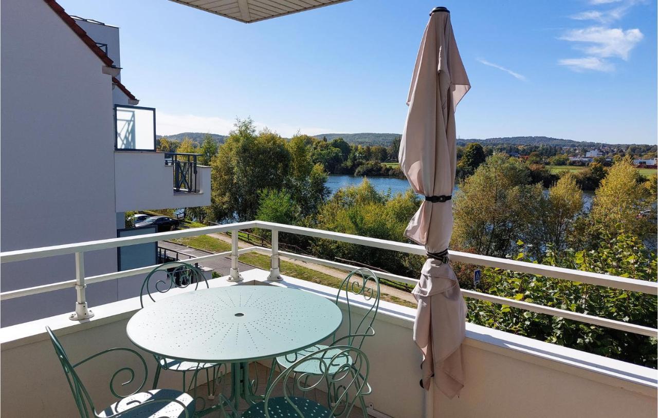 Awesome Apartment In Triel-Sur-Seine With Kitchen المظهر الخارجي الصورة