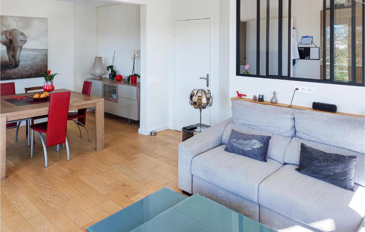 Awesome Apartment In Triel-Sur-Seine With Kitchen المظهر الخارجي الصورة